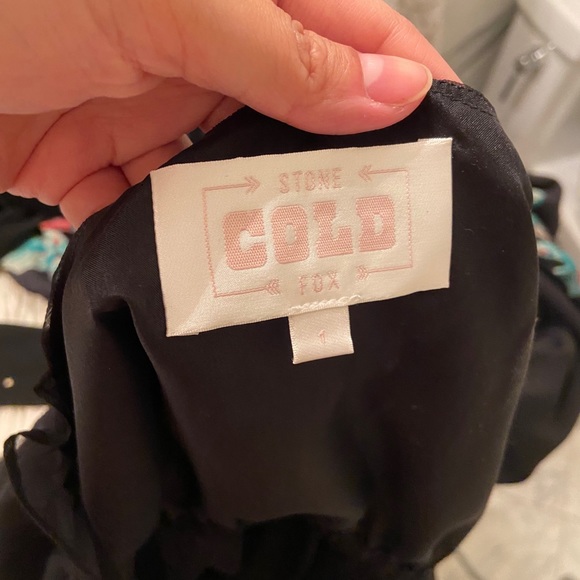 Stone Cold Fox Chiffon Tie Top - Picture 4 of 4